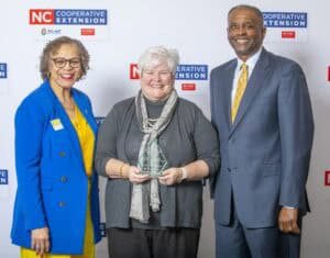 Enhancing community through cooperative extension leadership recognition event.